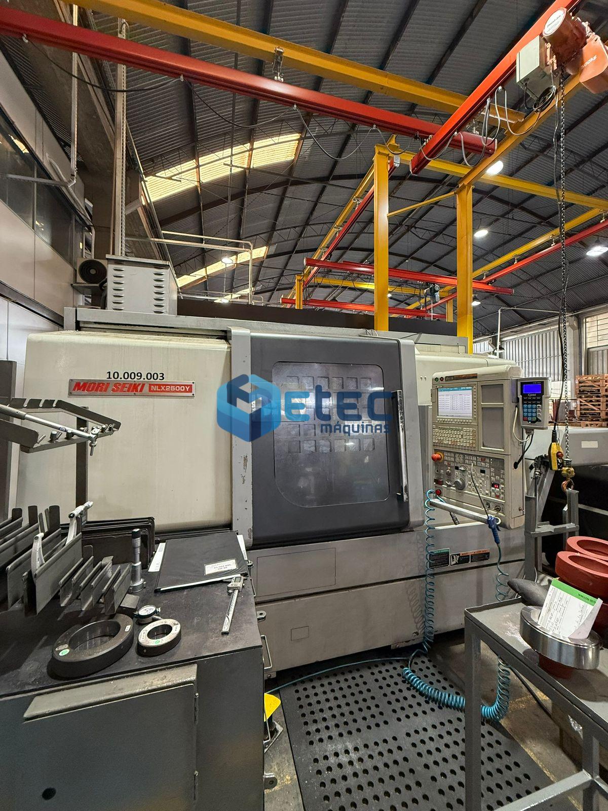 Centro de Torneamento MORI SEIKI NLX 2500Y-700