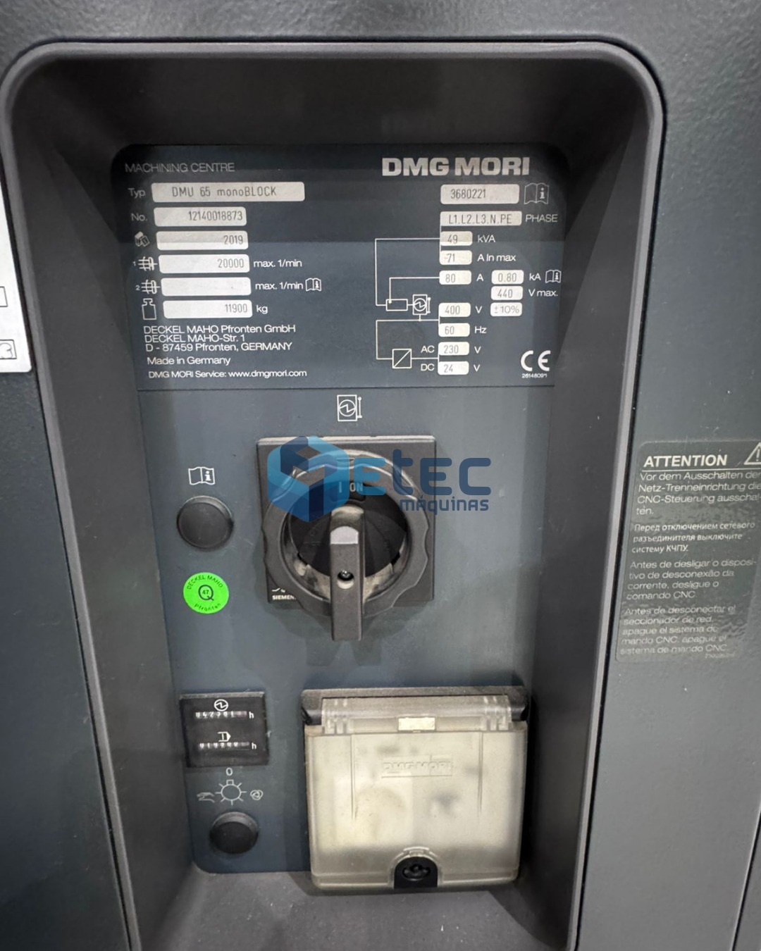 Centro de Usinagem 5 Eixos DMG DMU 65