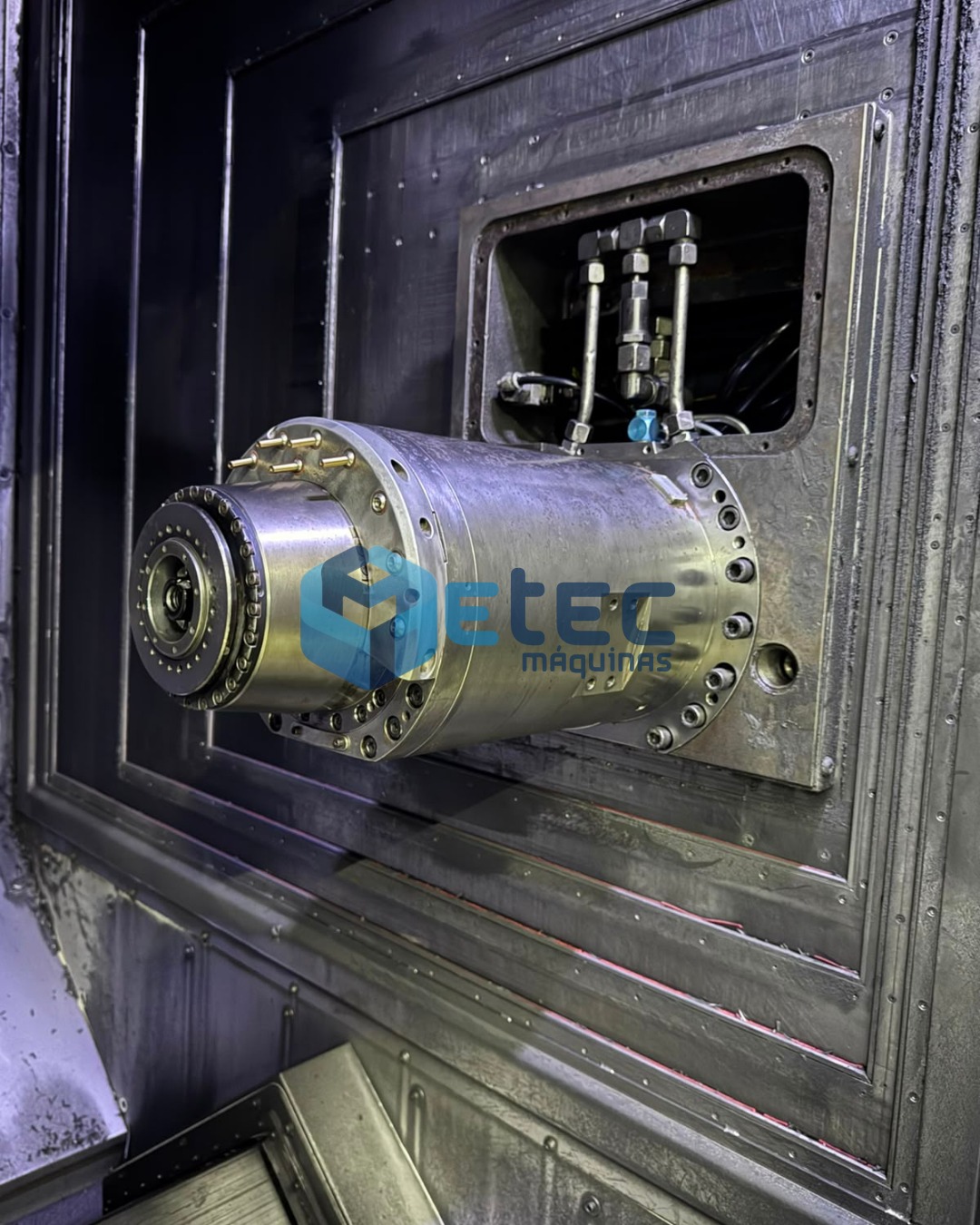 Centro de Usinagem Horizontal Duplo Pallet DMG DMC 65 H