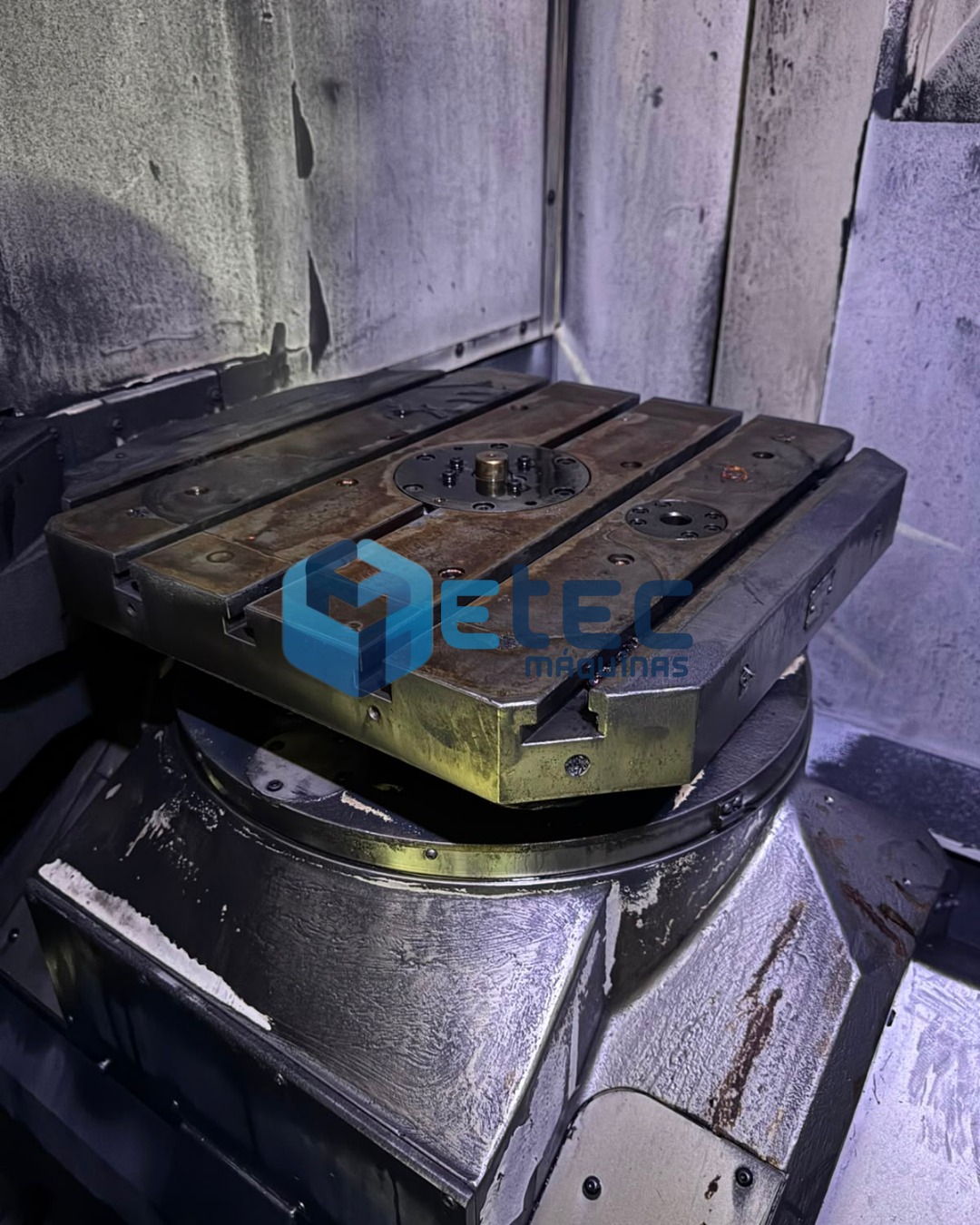 Centro de Usinagem Horizontal Duplo Pallet DMG DMC 65 H