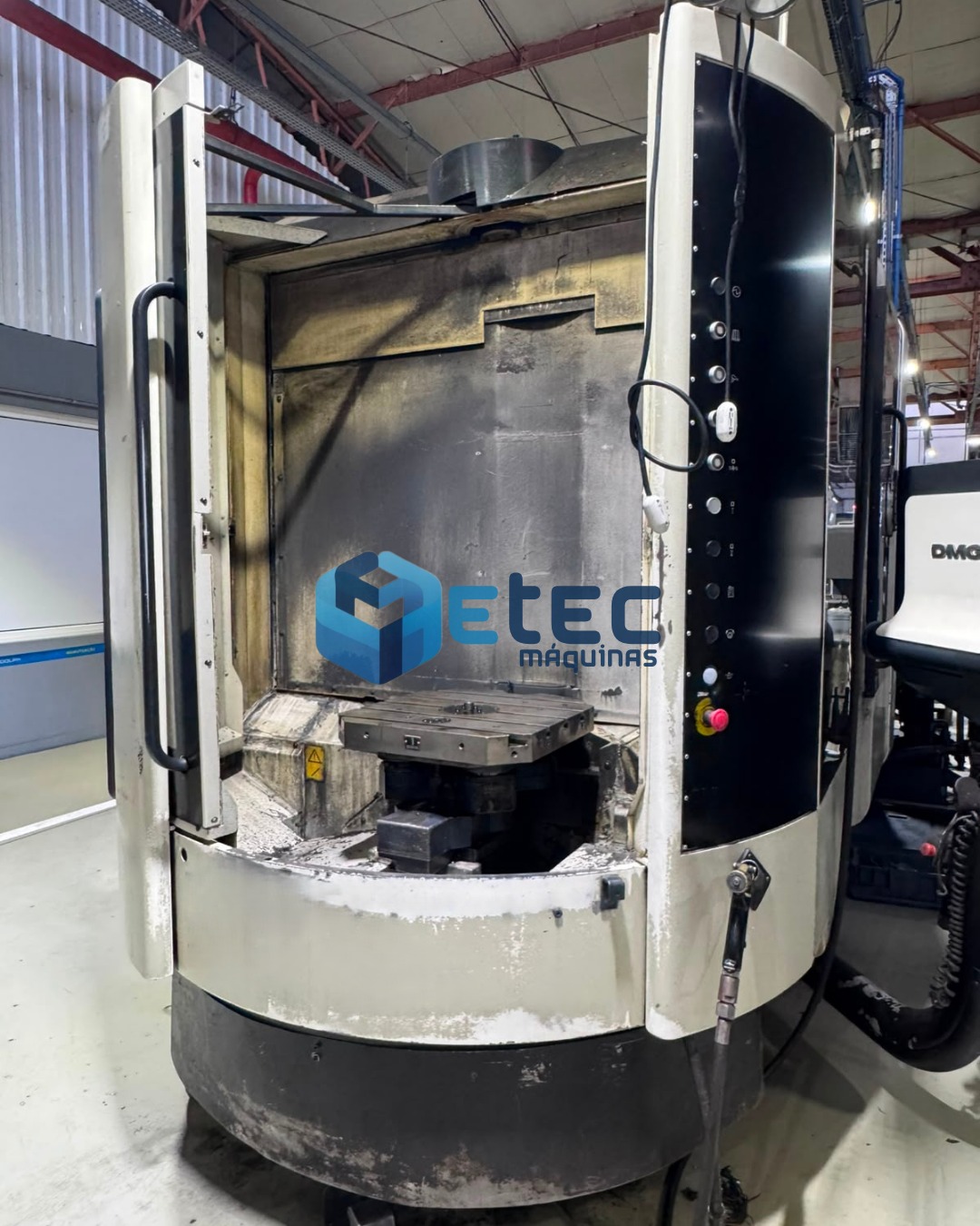 Centro de Usinagem Horizontal Duplo Pallet DMG DMC 65 H