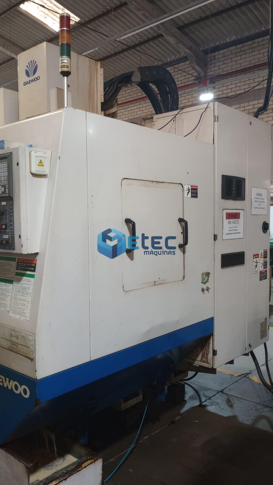 Centro de Usinagem Daewoo DMV 3016L