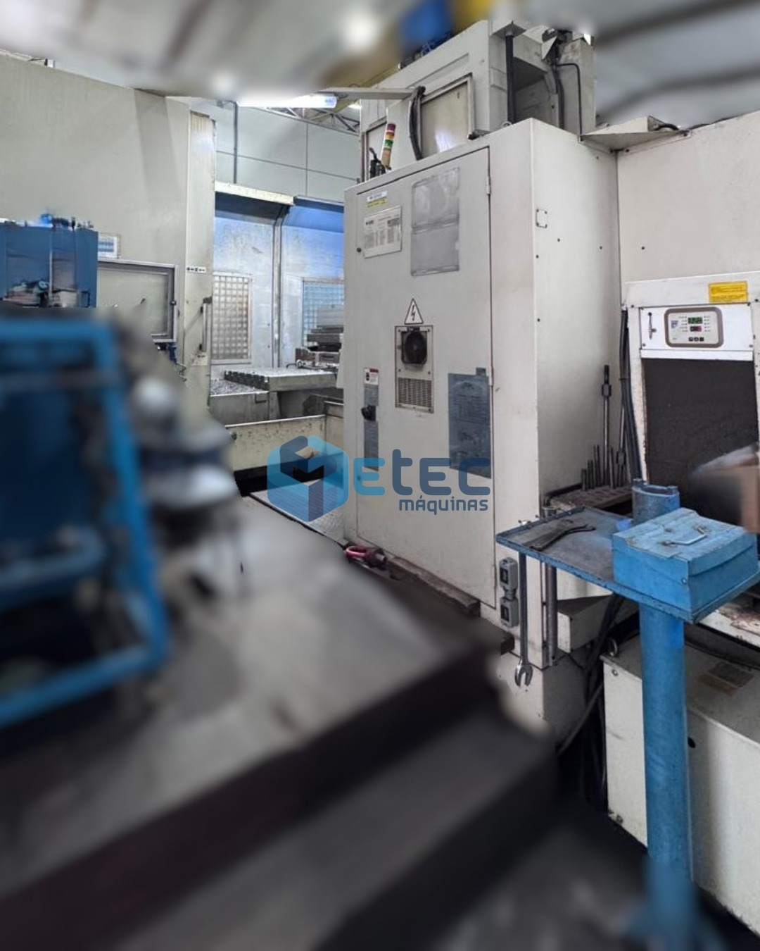 Centro de Usinagem Dahlih HC-2000