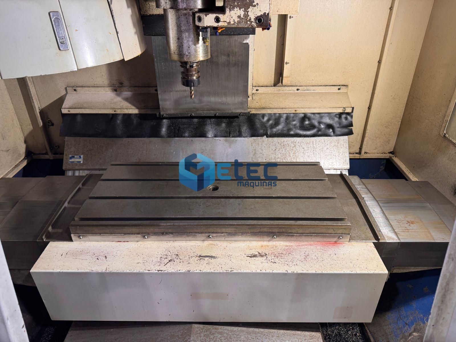 Centro de Usinagem Doosan Daewoo DMV3016LD