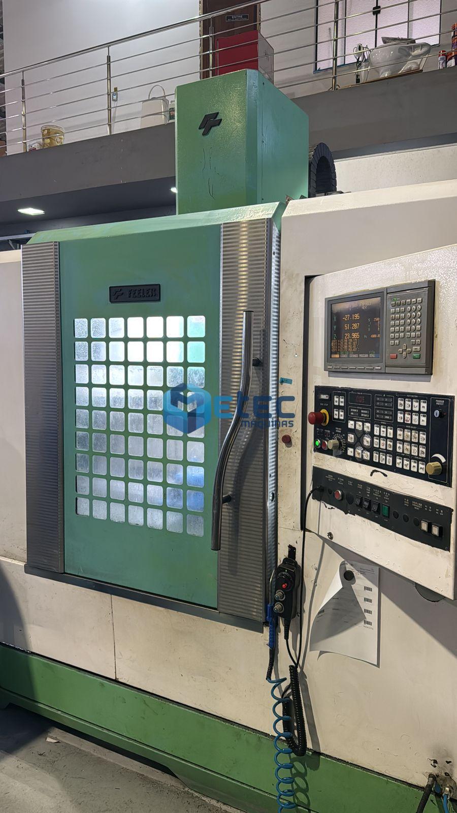Centro de Usinagem Feeler EV-520 Plus
