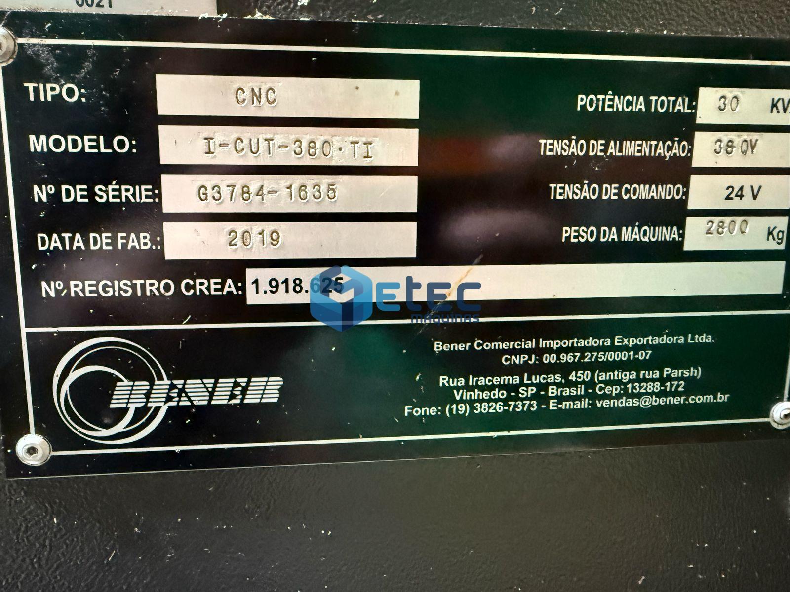 Centro de Usinagem Furação e Rosqueamento Hyundai i-CUT-380-TI