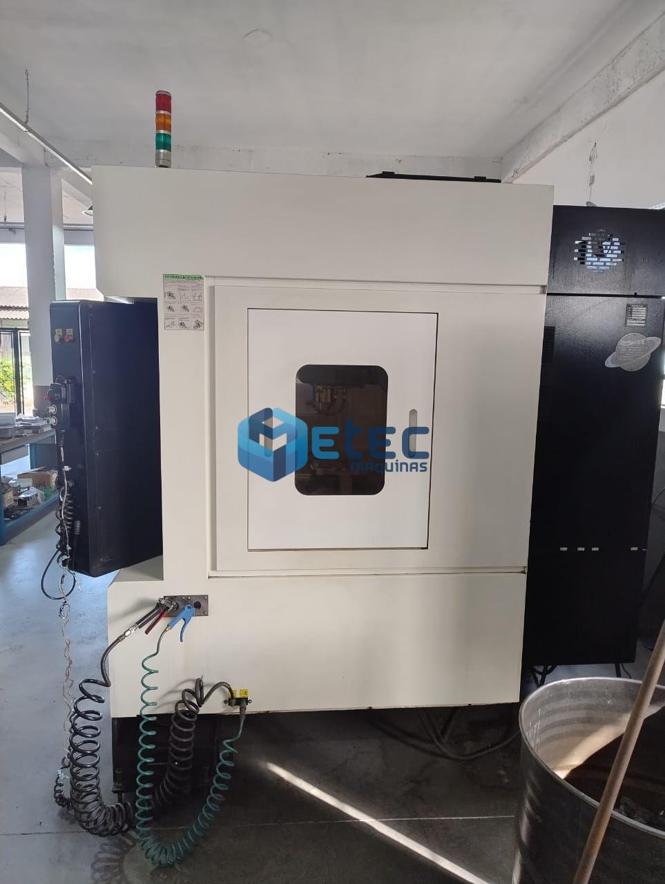 Centro de Usinagem Hartford LG-1000