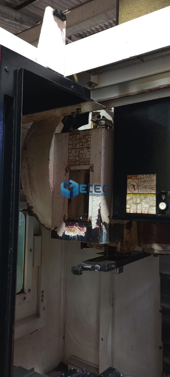 Centro de Usinagem Hartford LG500 + 4° Eixo