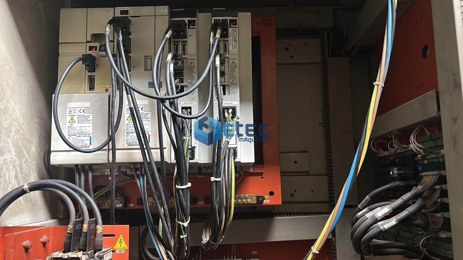 Centro de Usinagem Hartford Pro 1000S