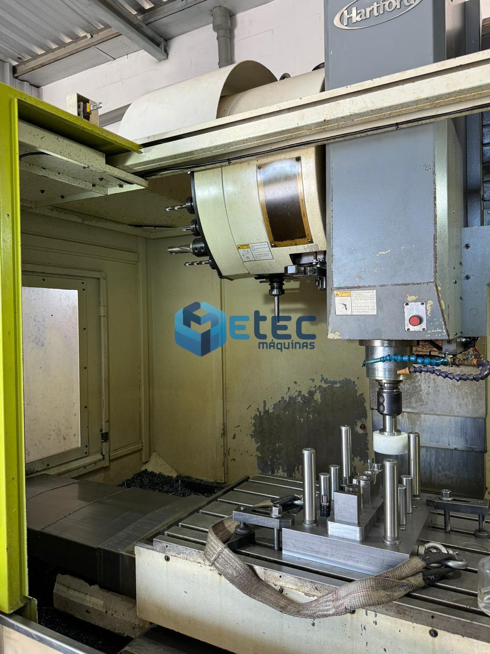 Centro de Usinagem Hartford VMC-1270