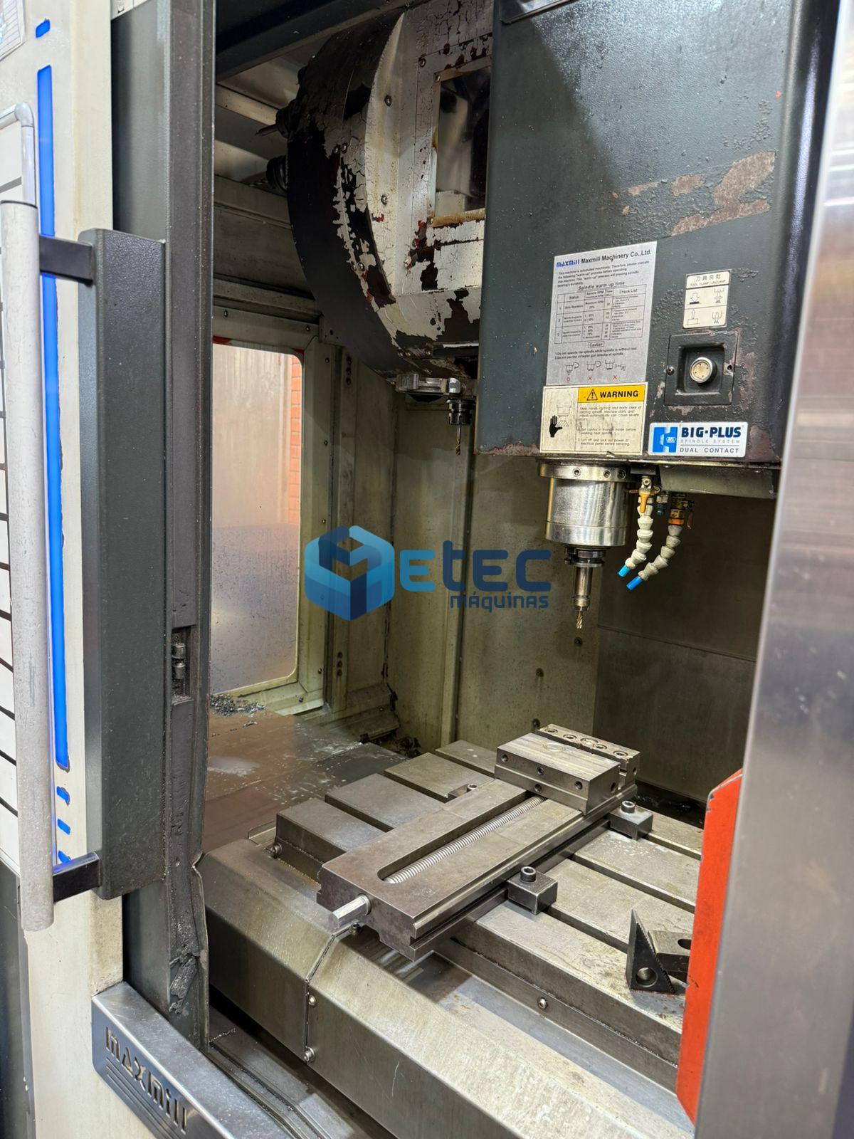 Centro de Usinagem Maxmill QMC600 + 4° Eixo