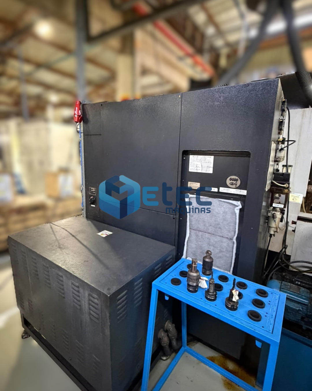 Centro de Usinagem Mazak Nexus 410A-HS