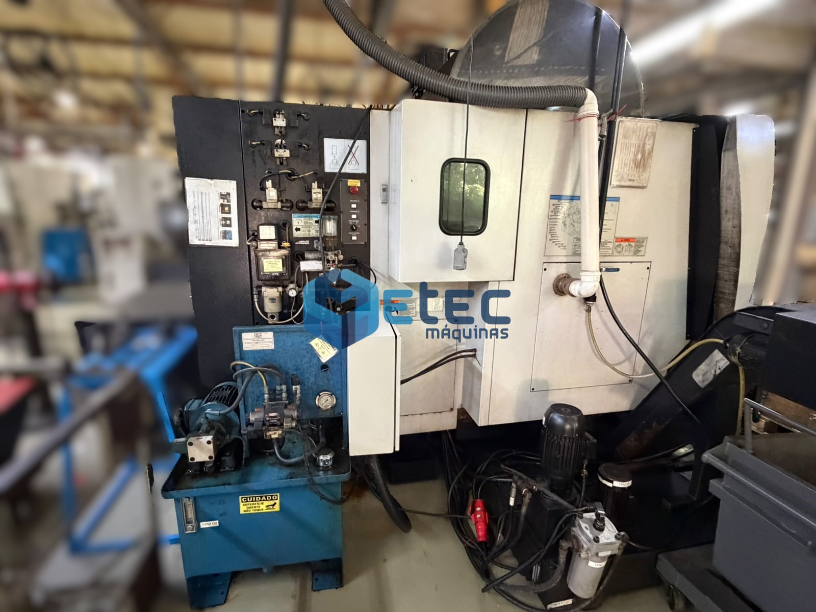 Centro de Usinagem Mazak Nexus 410A-HS