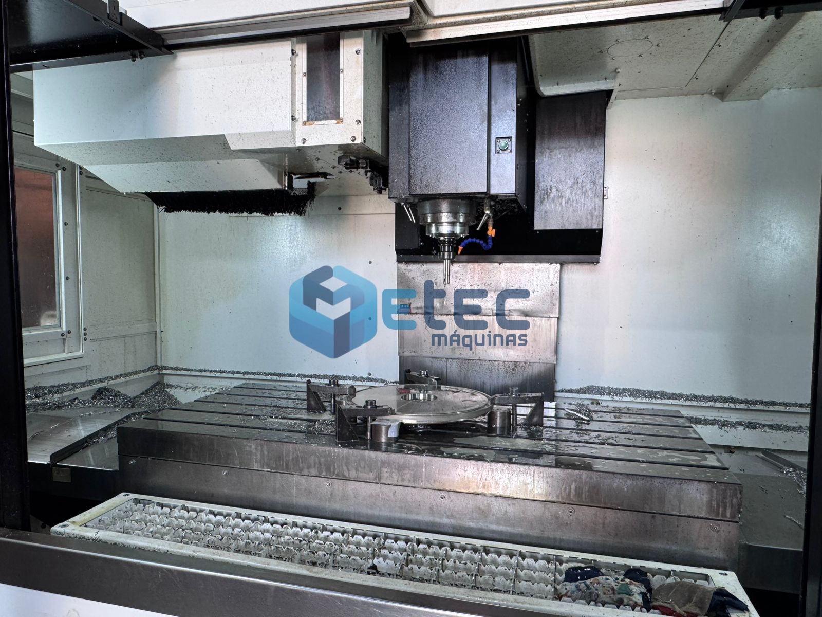 Centro de Usinagem Okada SVB1470