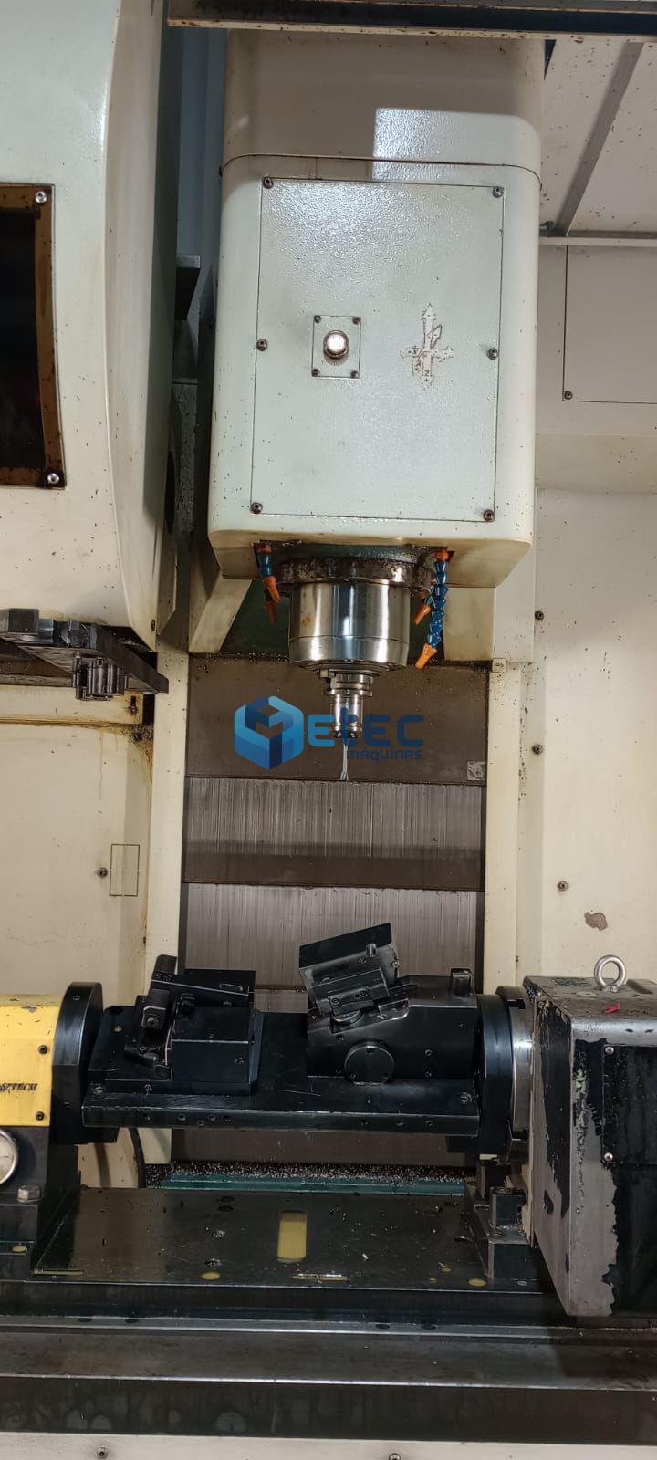 Centro de Usinagem Romi D800