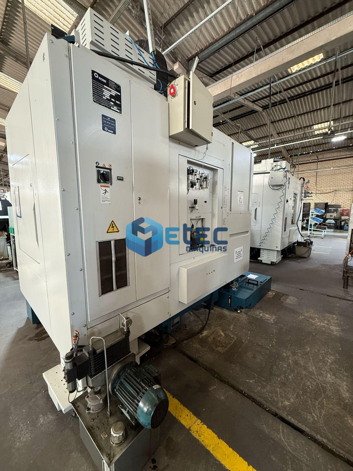 Centro de Usinagem Romi D800
