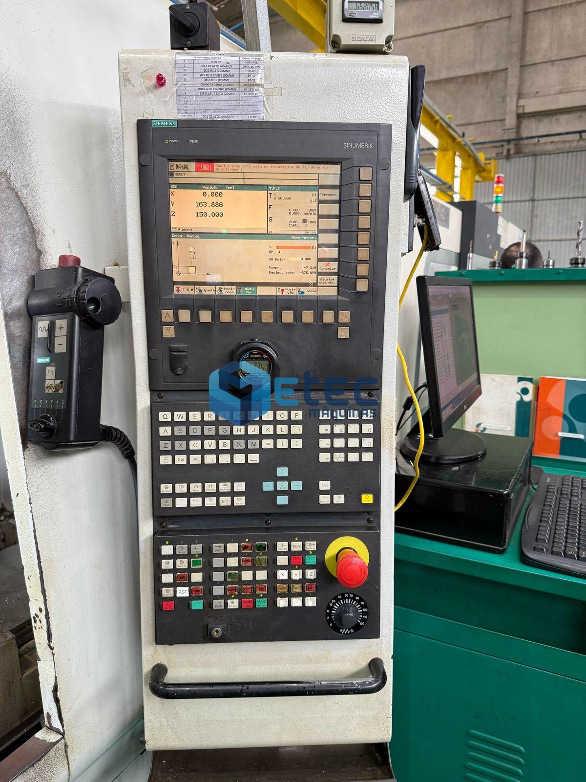 Centro de Usinagem Romi Discovery 560