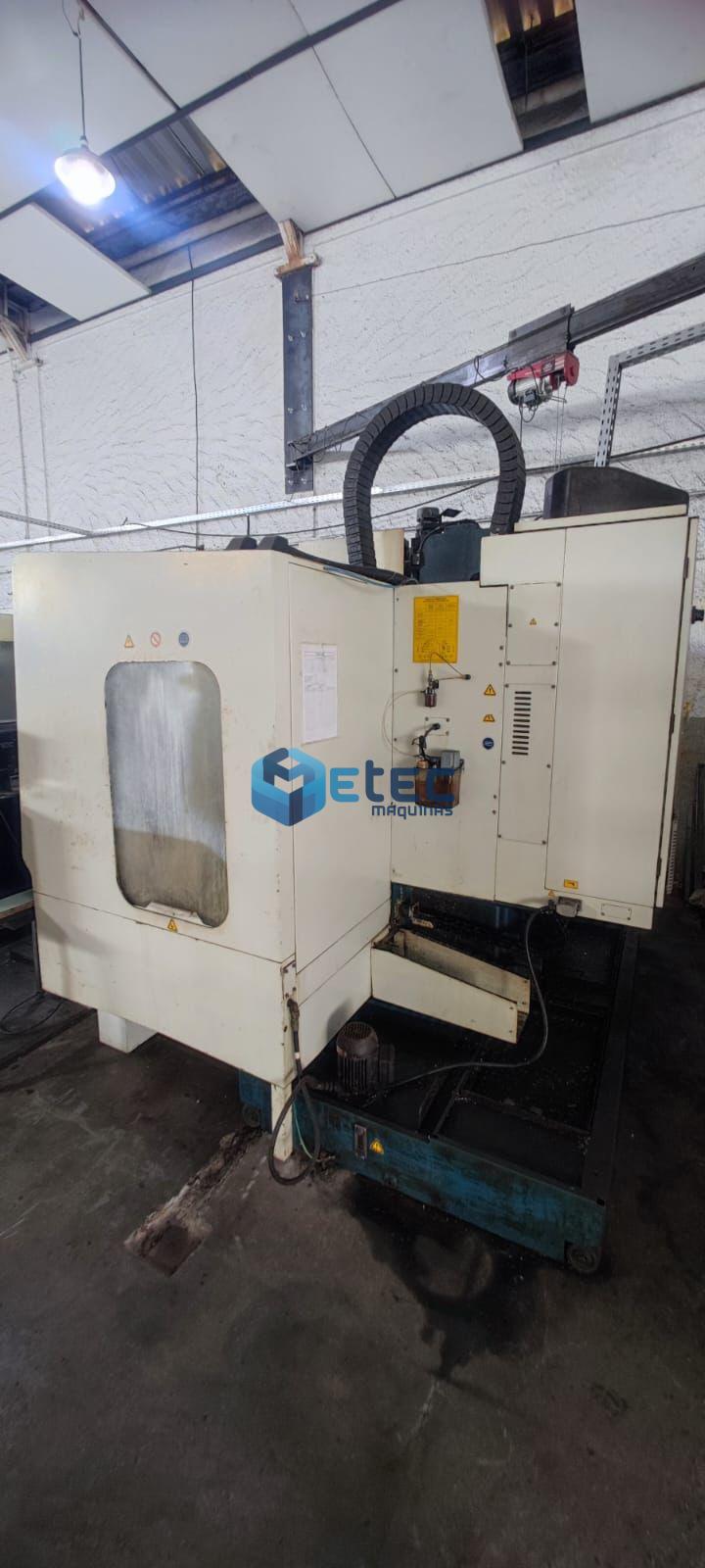 Centro de Usinagem Romi Discovery 760 + 4° Eixo