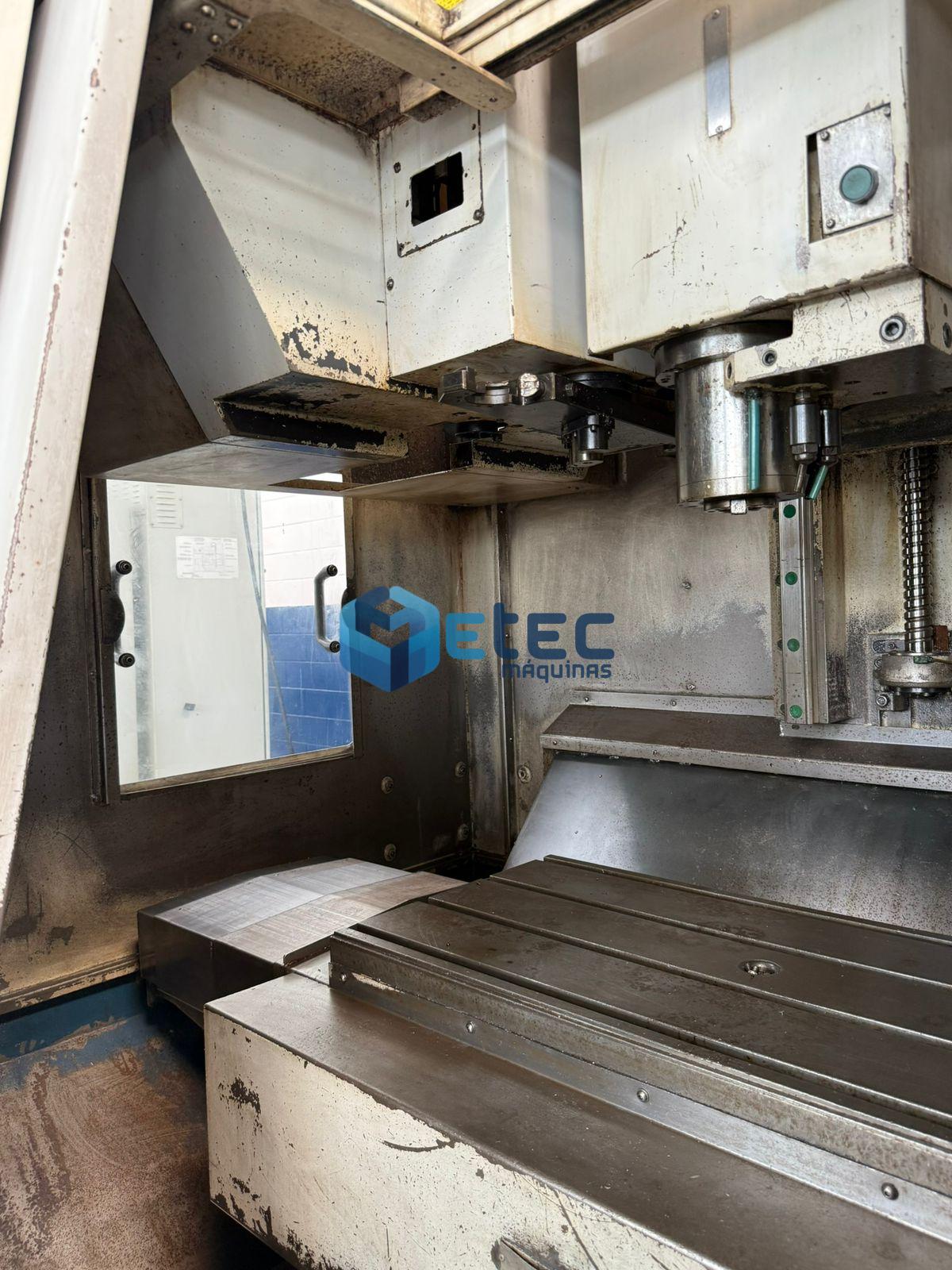 Centro de Usinagem Doosan Daewoo DMV 3016L