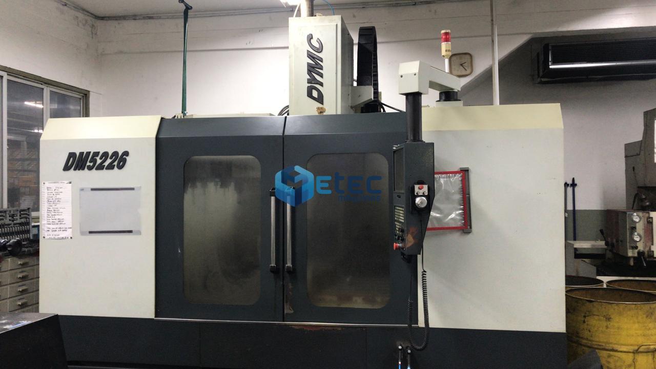 Centro de Usinagem Dyna DM5226