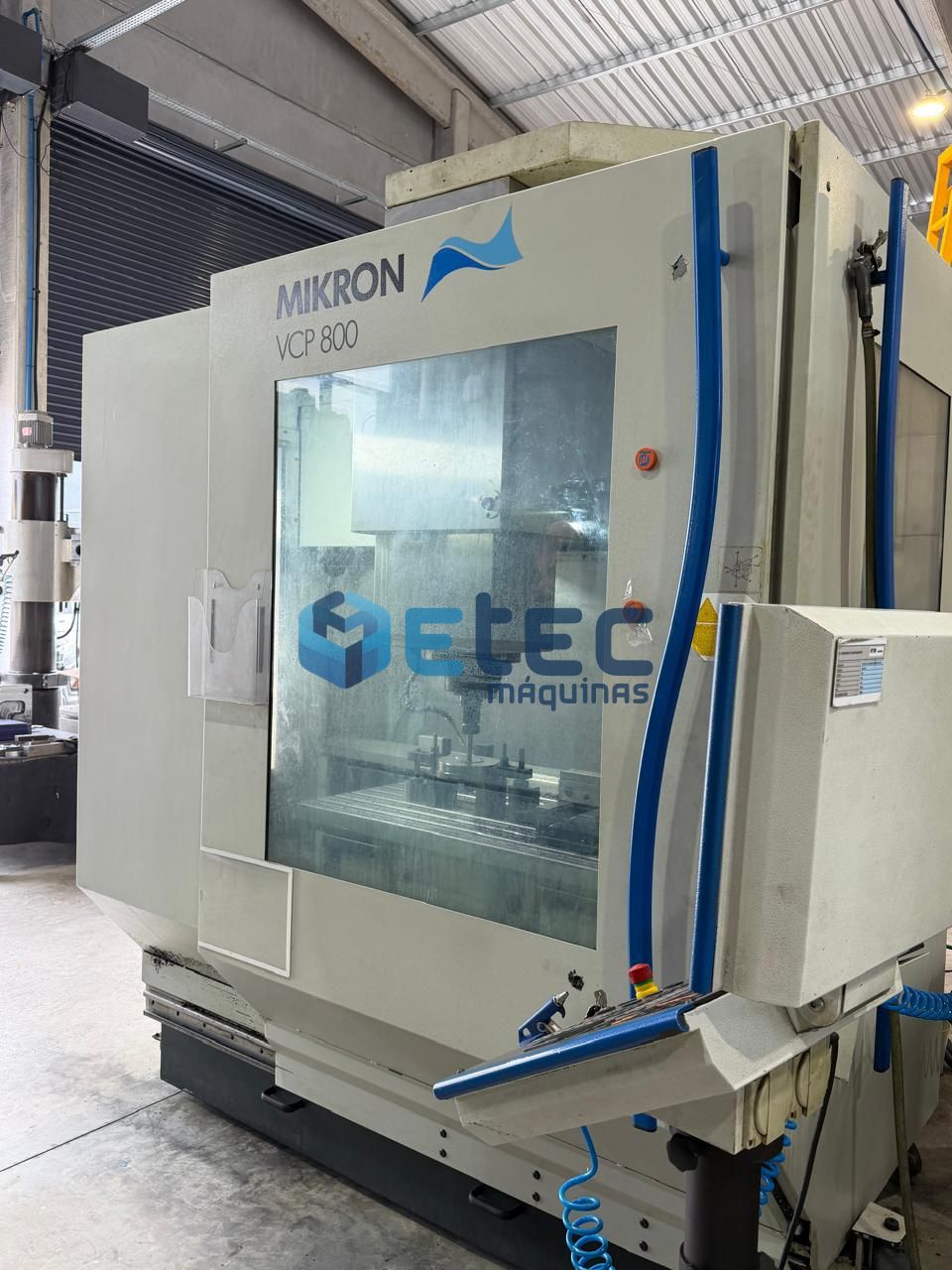 Centro de Usinagem Vertical High Speed Mikron VCP 800