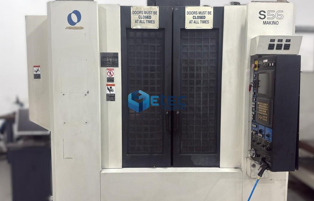 Centro de Usinagem Vertical Makino S56