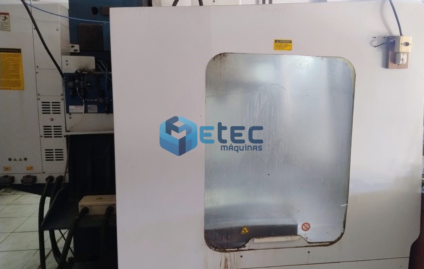 Centro de Usinagem Vertical Romi Discovery D1250