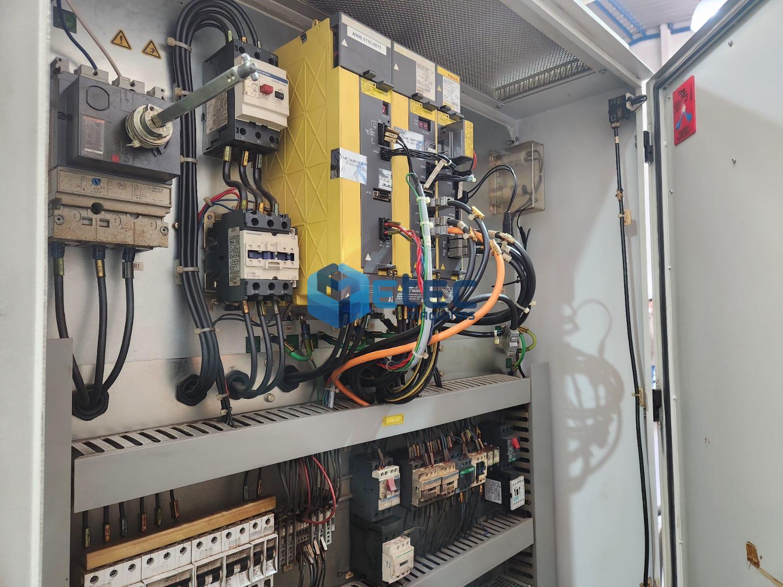 Centro de Usinagem Romi Discovery D760 Fanuc