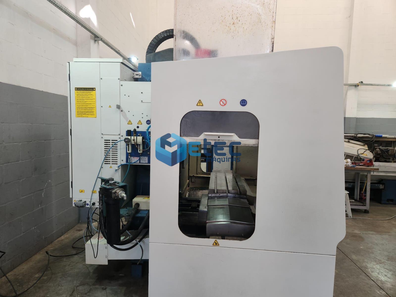 Centro de Usinagem Romi Discovery D760 Fanuc