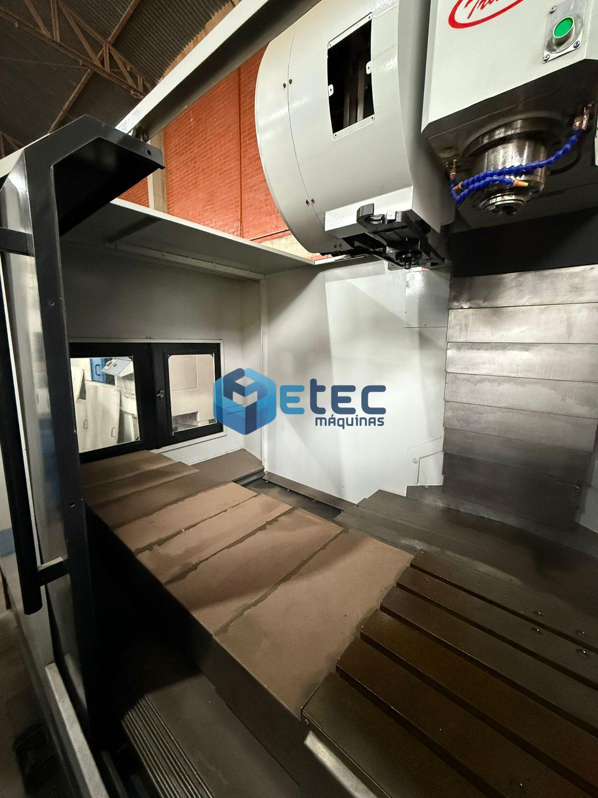 Centro de Usinagem Travis M1500