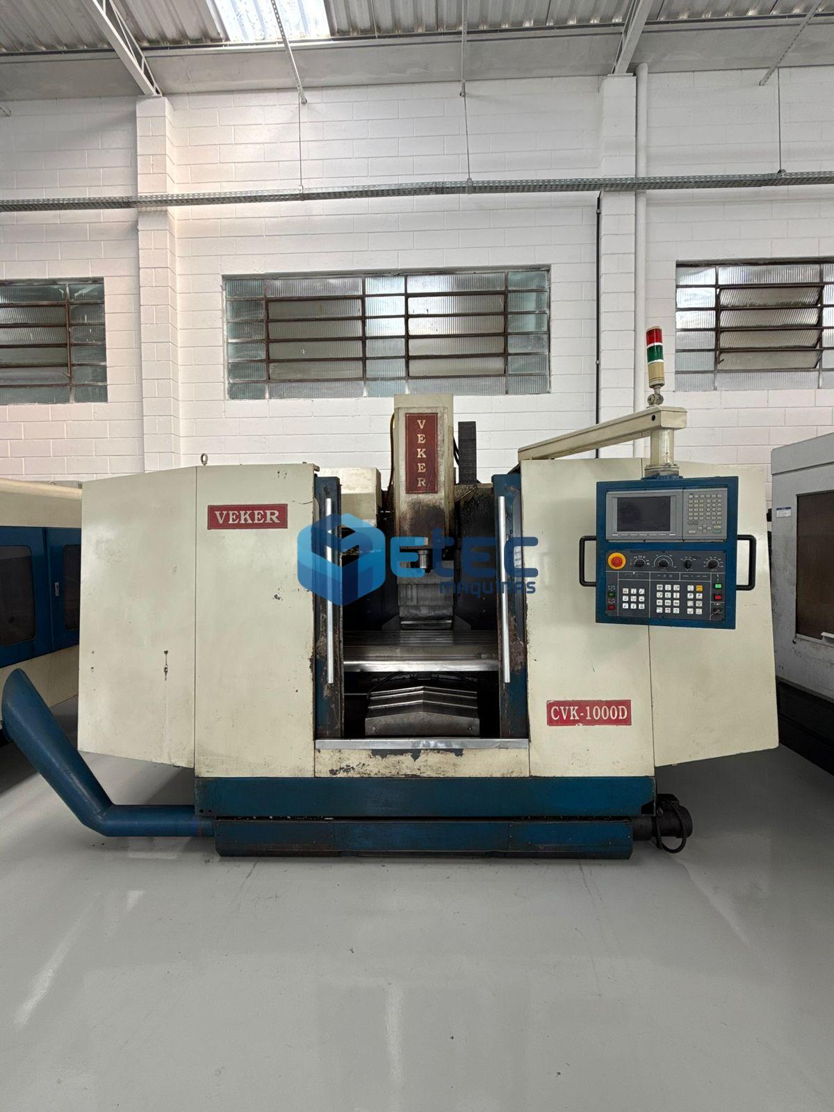 Centro de Usinagem Veker CVK1000D