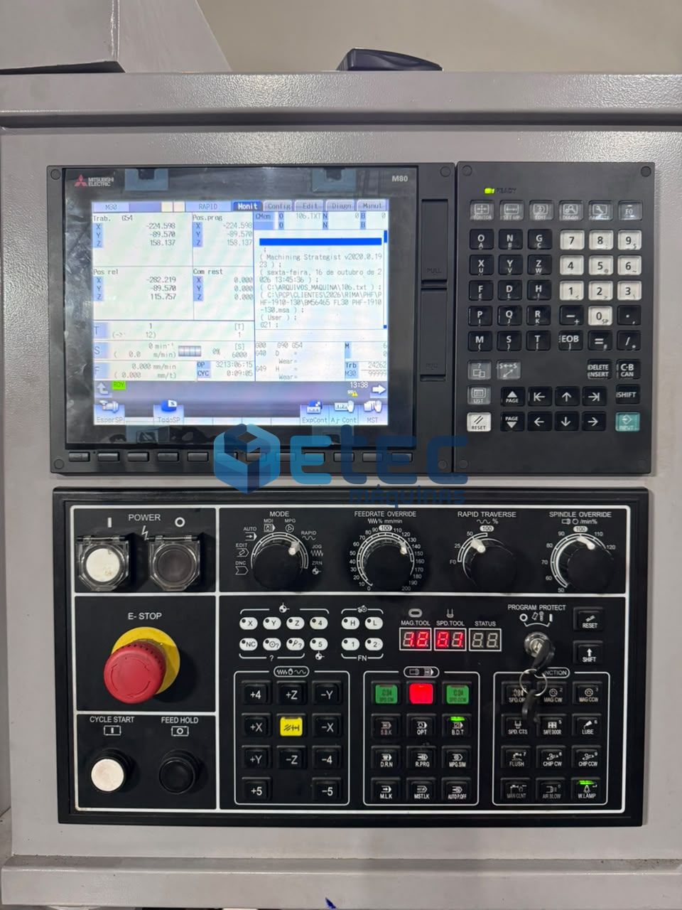 Centro de Usinagem VMTCNC VMC-850L
