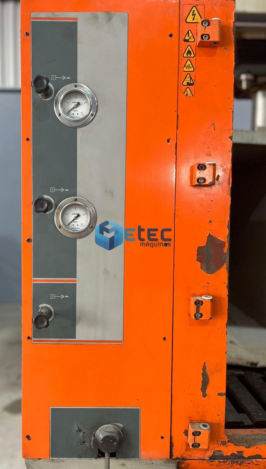 Eletroerosão Penetração Portal Engemaq EDM 1000 NC