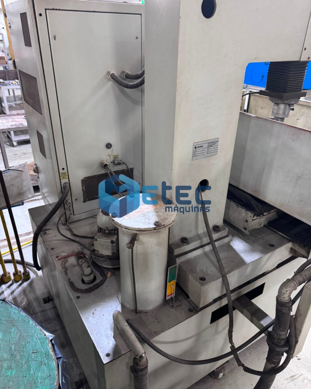 Eletroerosão por Penetração Engemaq EDM 440 NC