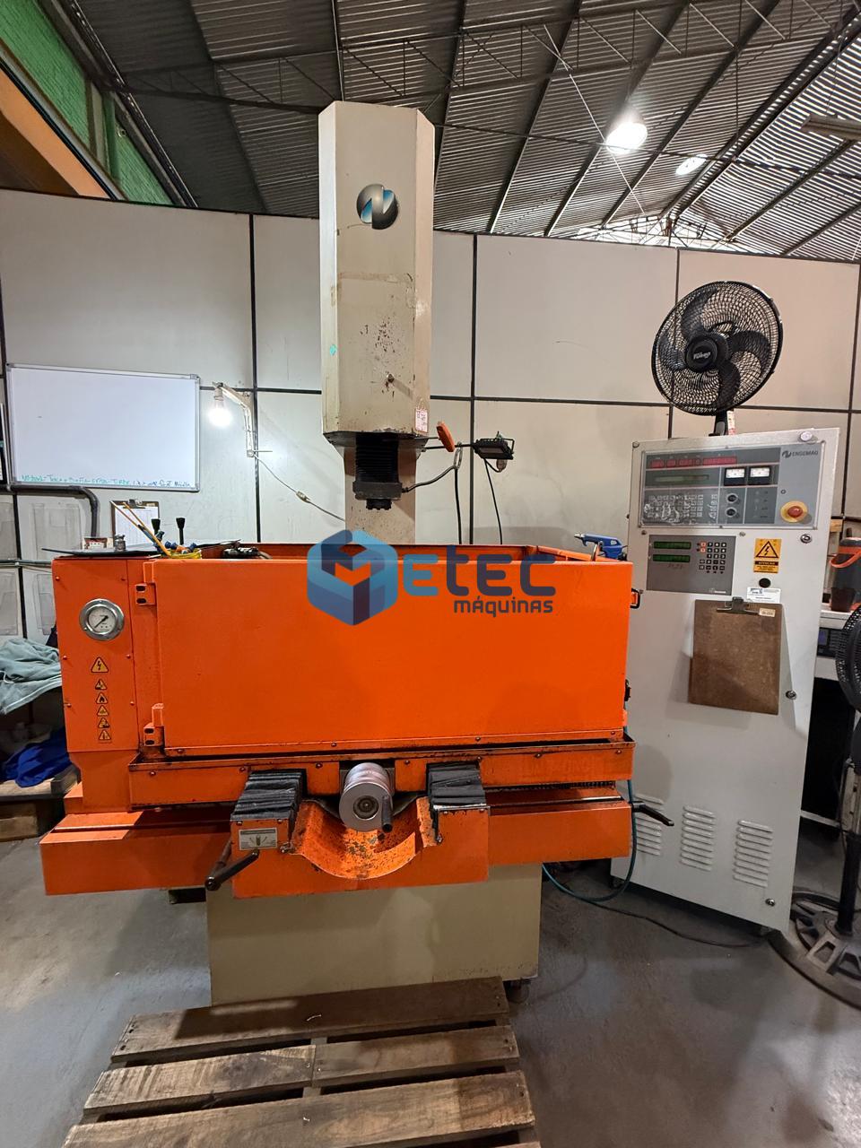 Eletroerosão Penetração Engemaq EDM 840NC