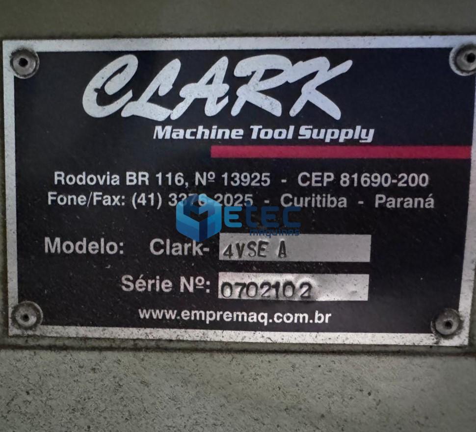 Fresadora Convencional CLARK