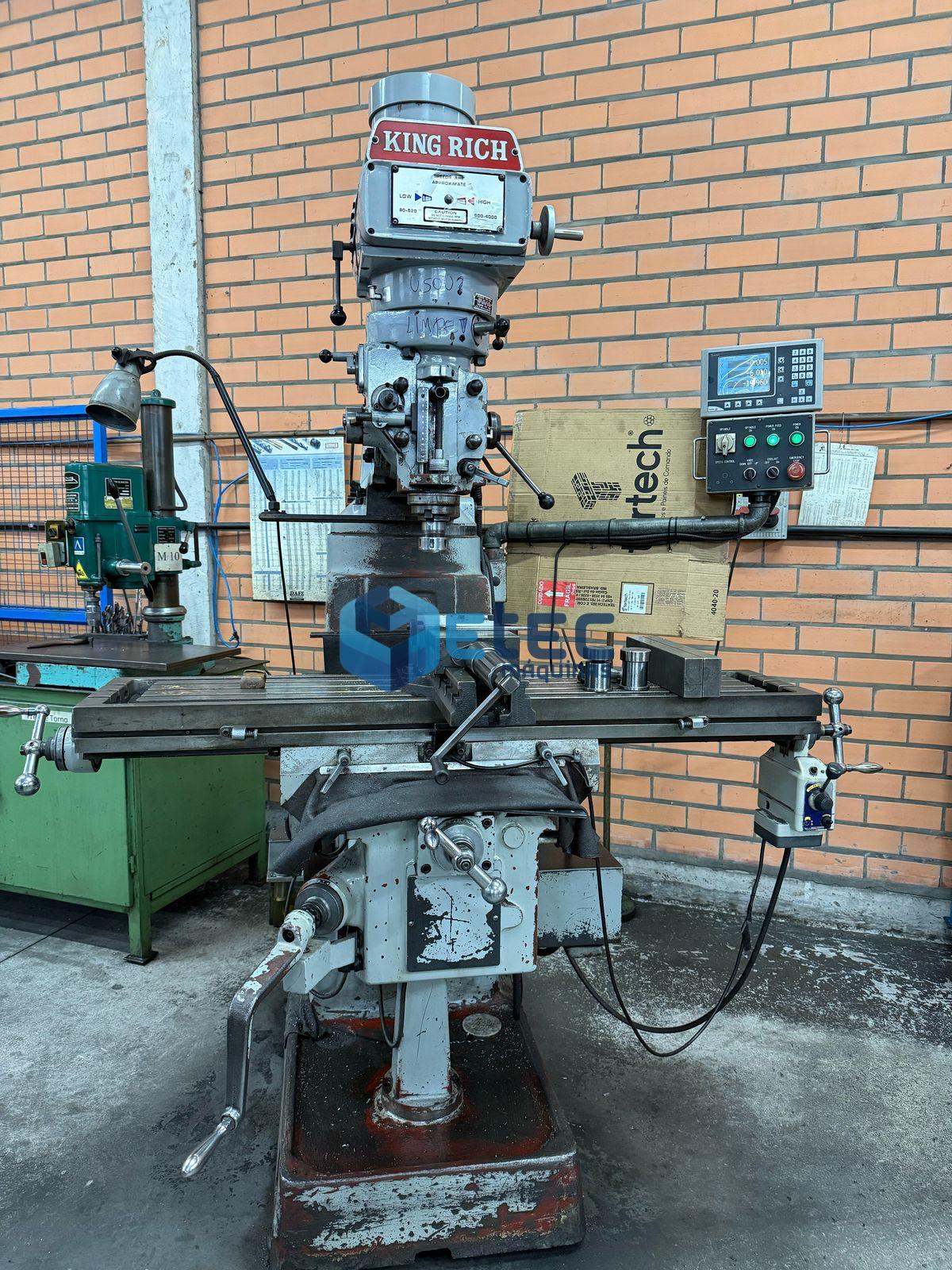 Fresadora Ferramenteira King Rich KR-V3000