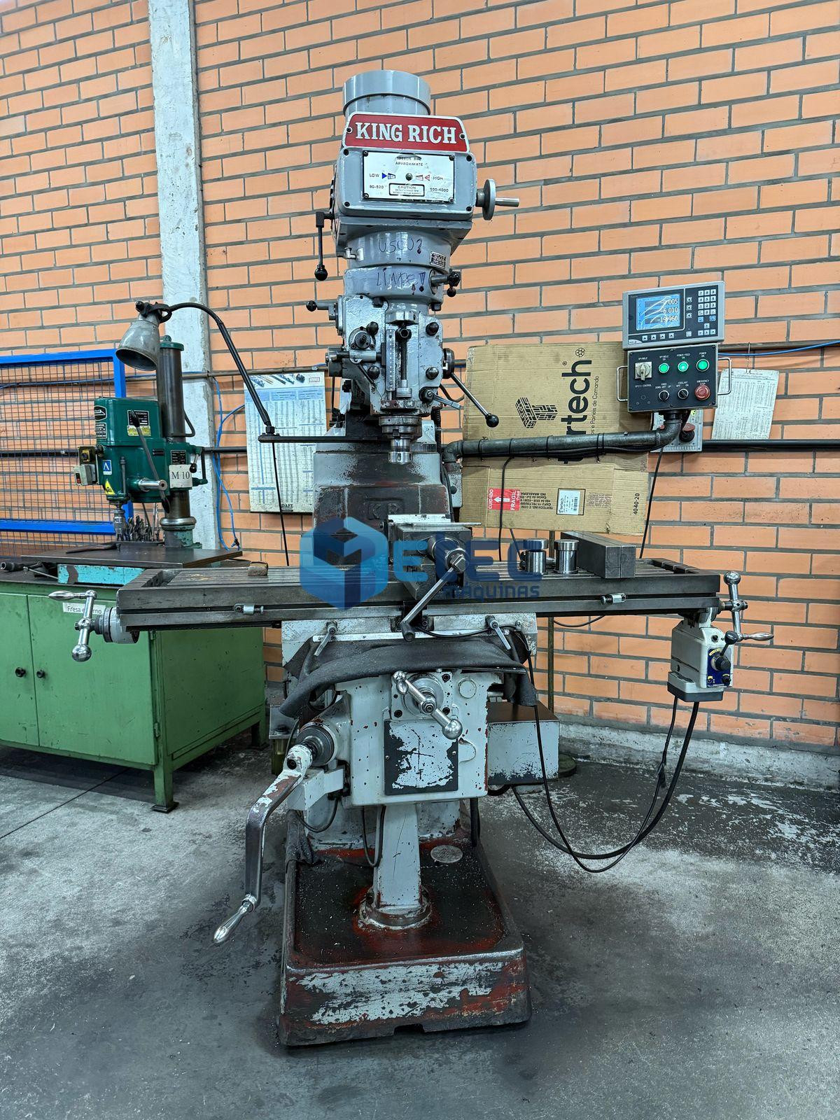 Fresadora Ferramenteira King Rich KR-V3000