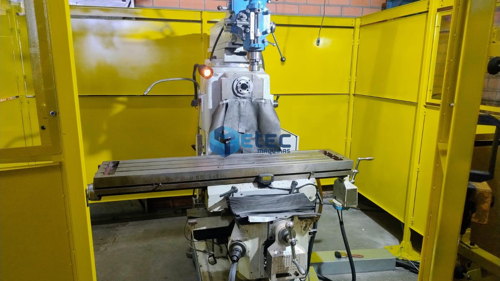 Fresadora Ferramenteira Convencional Menegotto ISO 40 NR12
