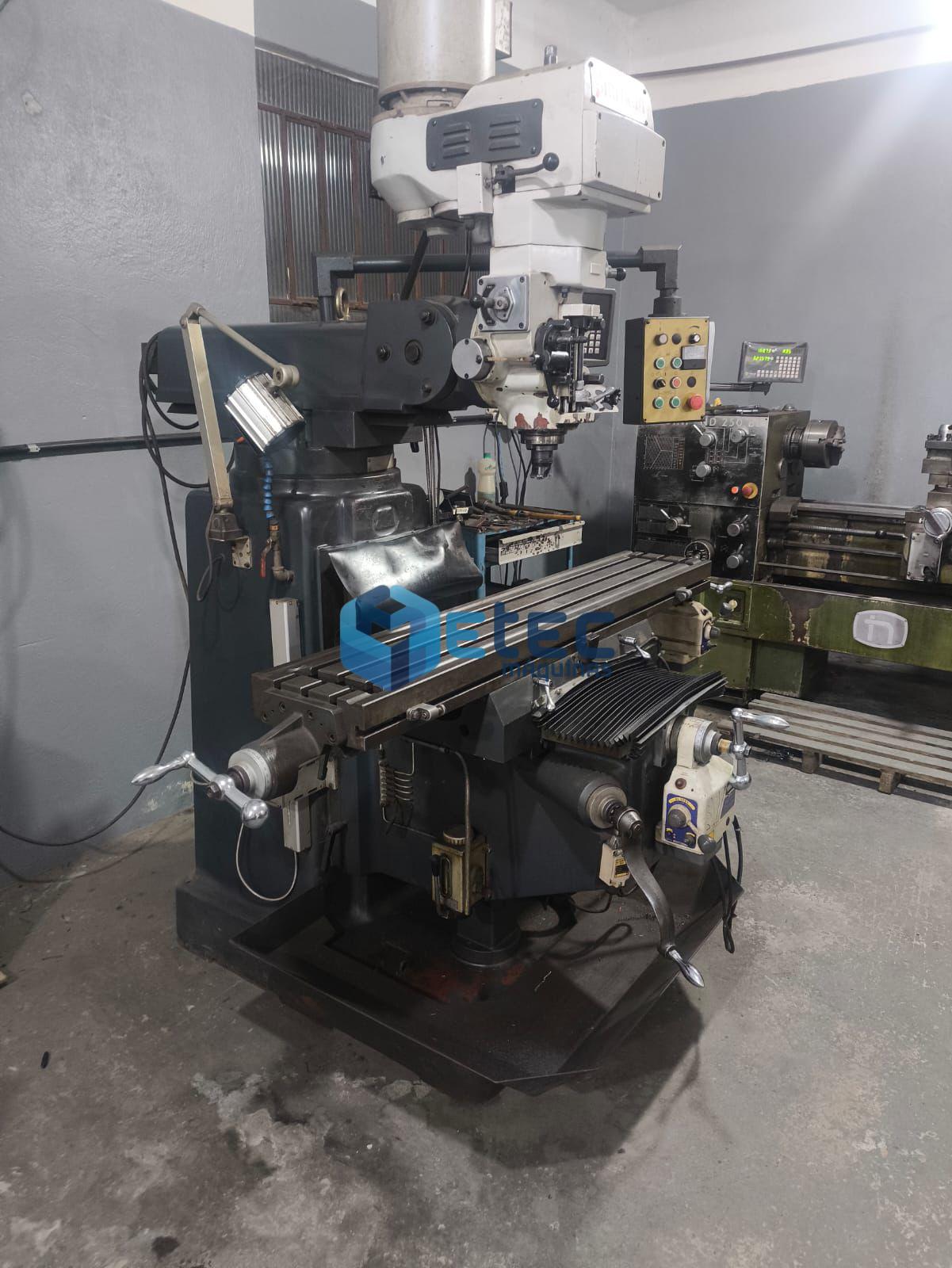 Fresadora Ferramenteira Sinitron SI4 - ISO40