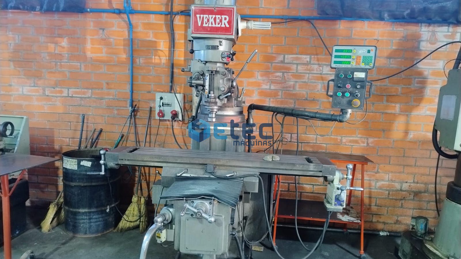 Fresadora Ferramenteira Veker VK450I