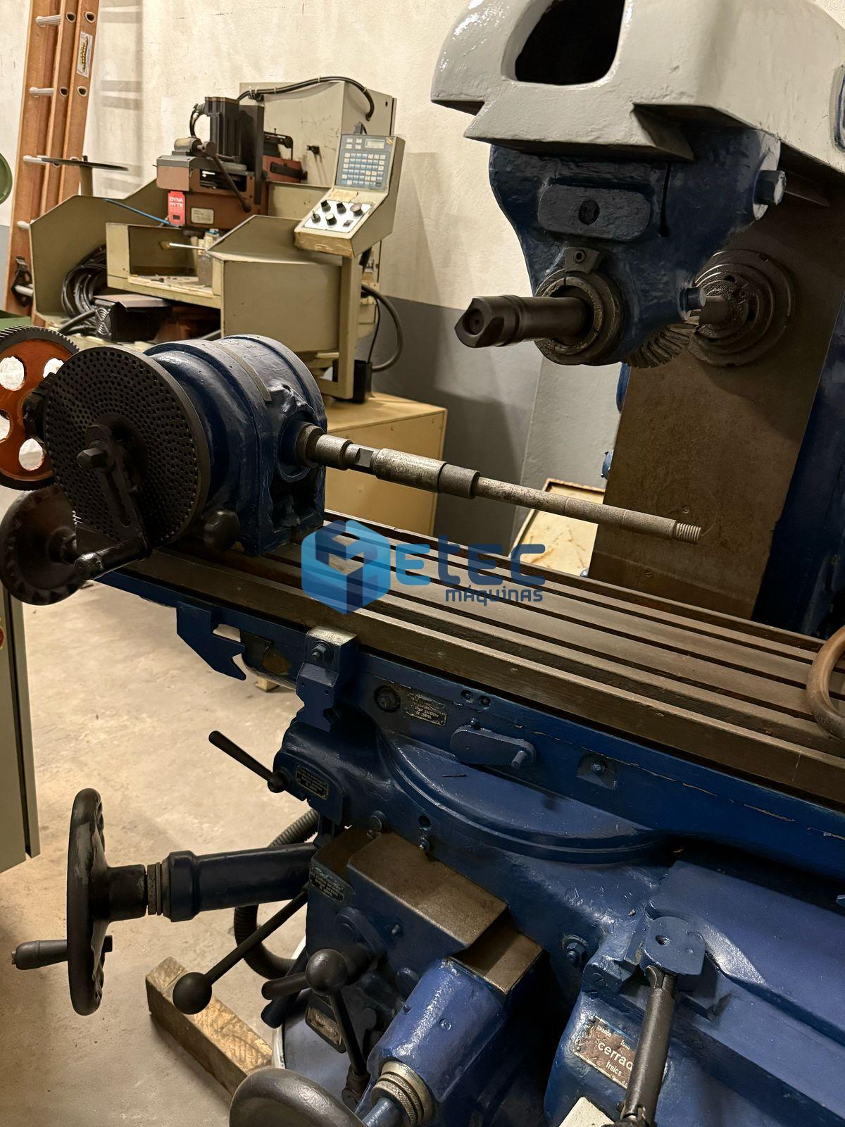 Fresadora Universal Fritz Werner