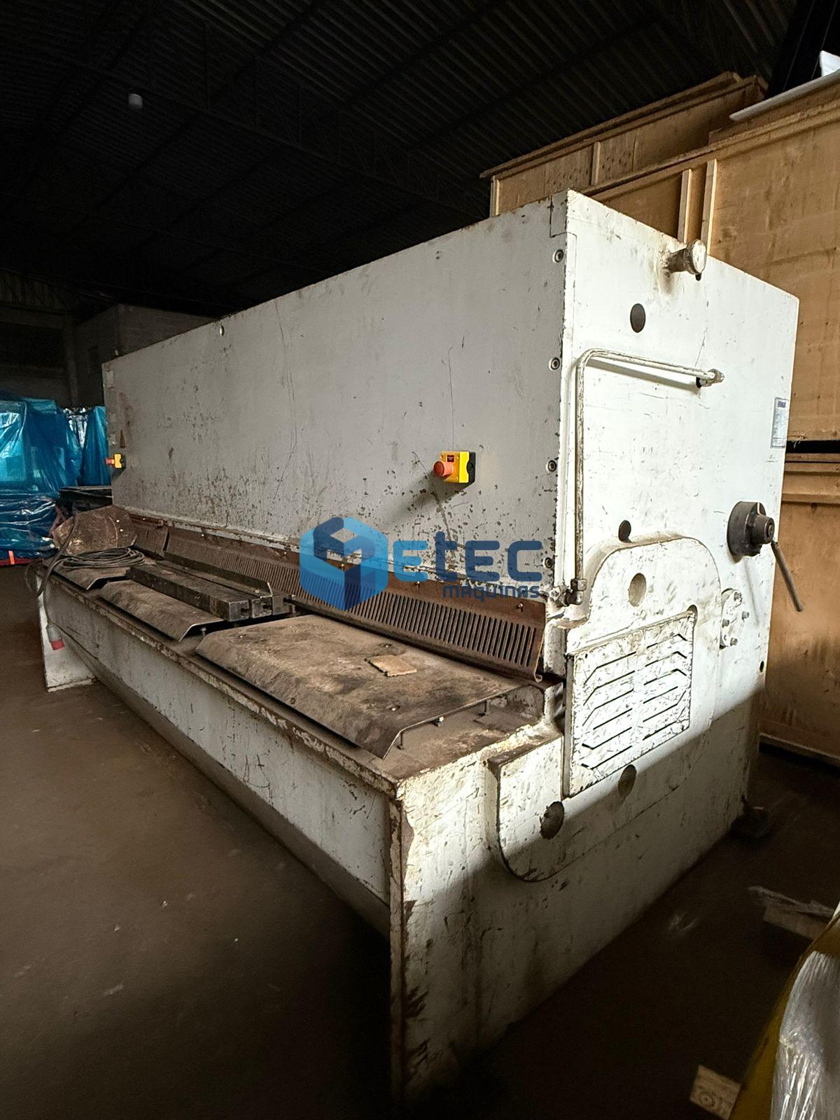 Guilhotina Hidráulica CN Ermak HGD 3100 x 10