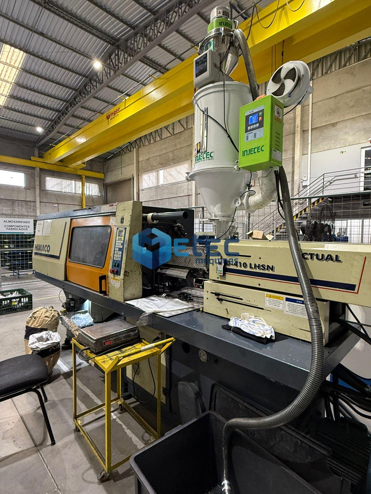 Injetora de Plástico Himaco 110T / 1100-410