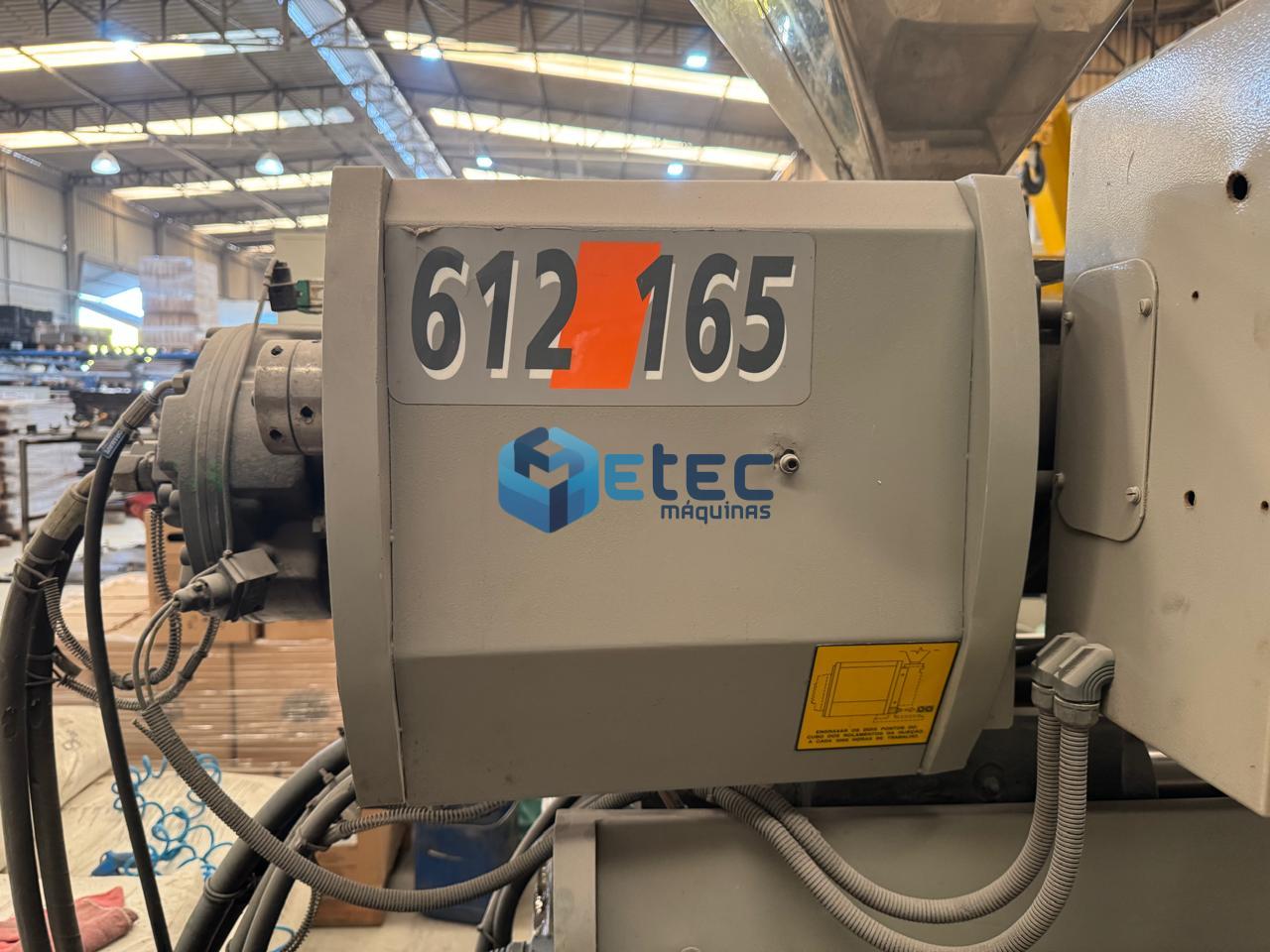 Injetora de Plástico Sandretto SB Uno 612/165T