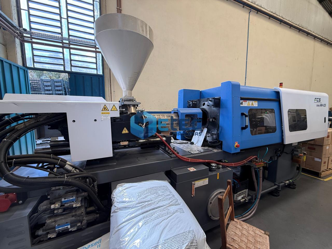 Injetora de Plásticos FCS HN-125