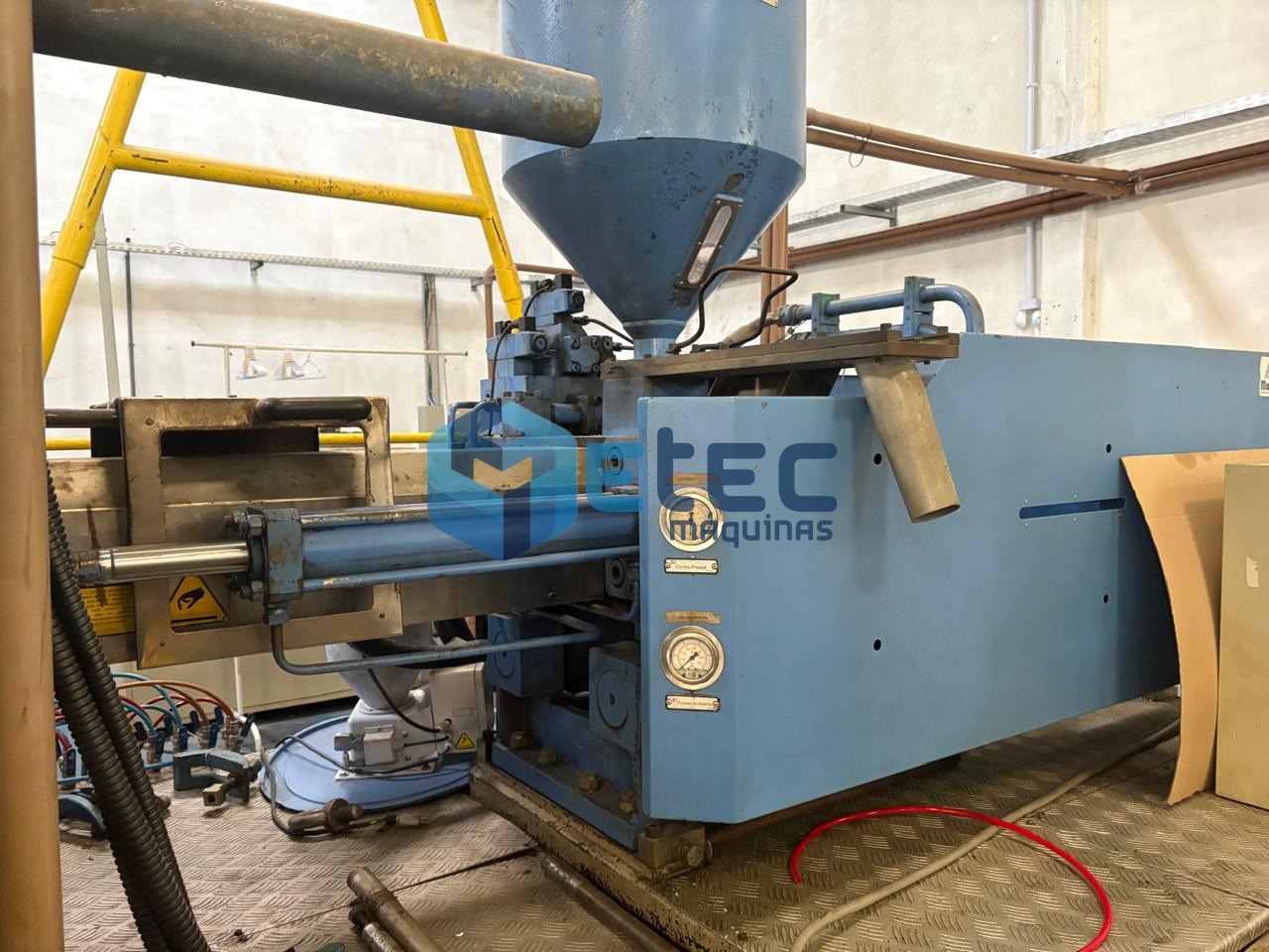 Injetora Haitian HTF300X 300T