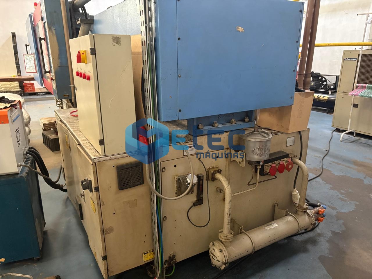 Injetora Haitian HTF300X 300T
