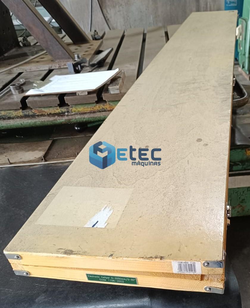 Micrômetro Tubular e Paquímetro Digital