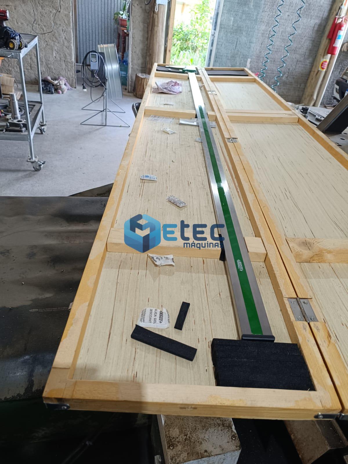 Micrômetro Tubular e Paquímetro Digital